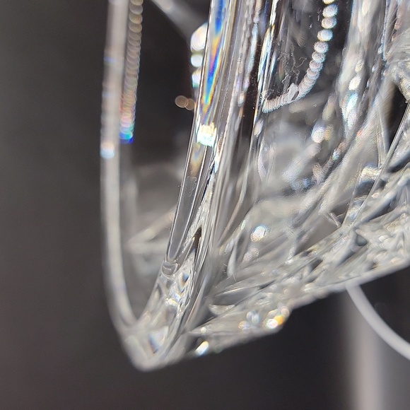 Tiffany & Co. Crystal Star Pattern Bowl - Picture 10 of 12